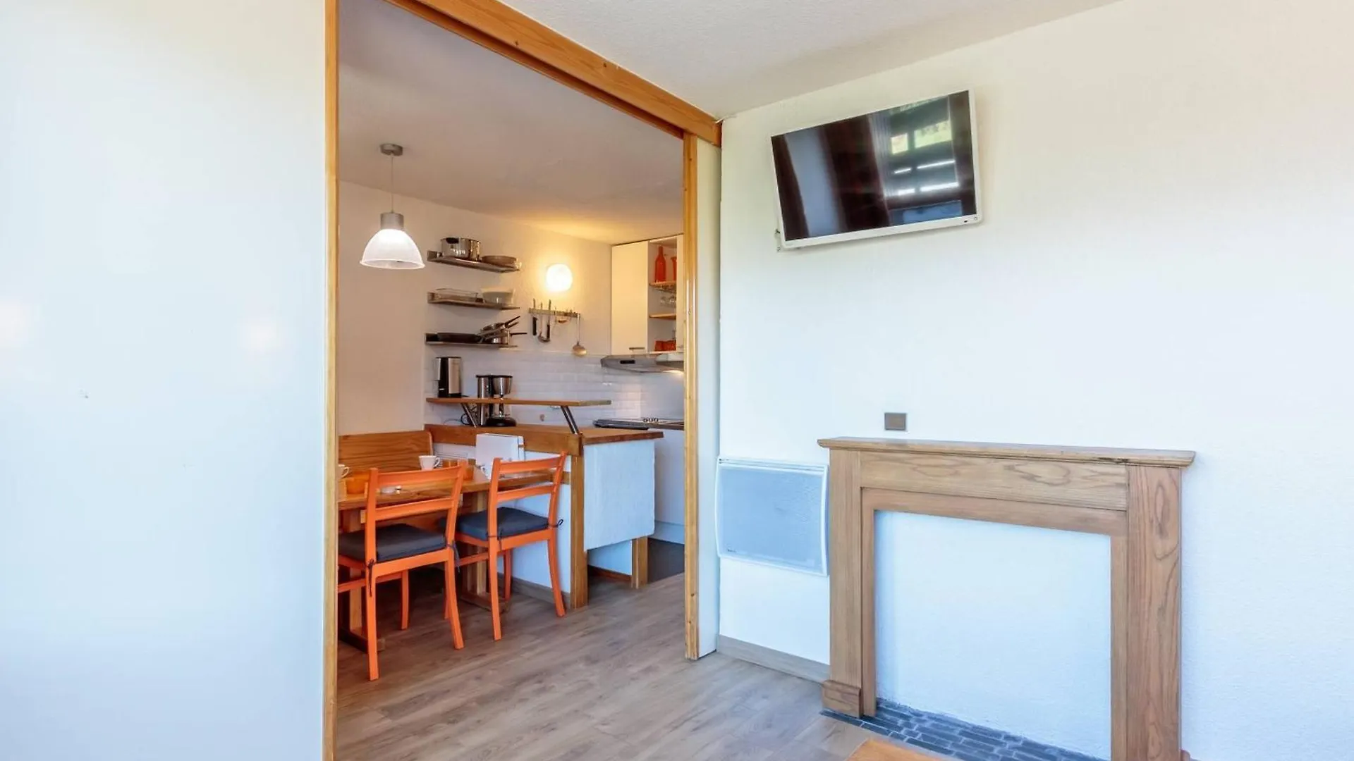 2 Pieces Cosy Avec Balcon - La Plagne - Fr-1-353-20 Apartment