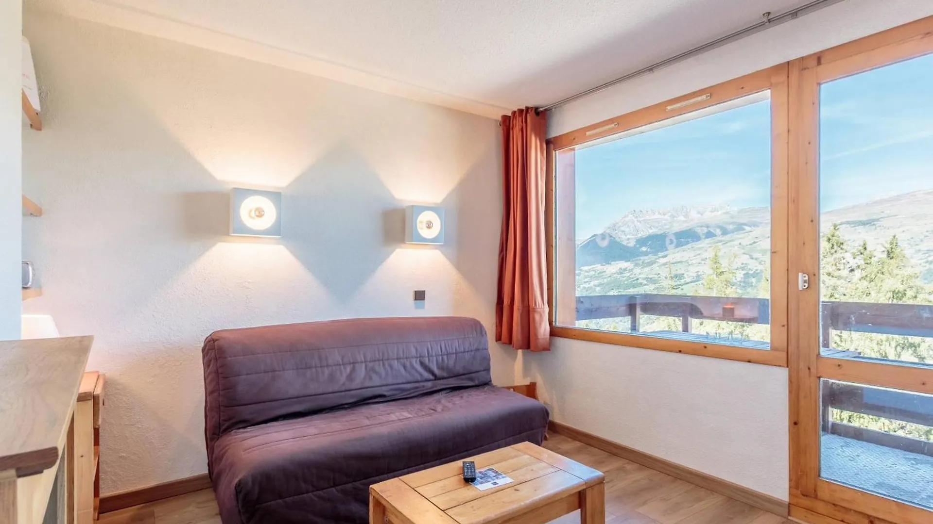 2 Pieces Cosy Avec Balcon - La Plagne - Fr-1-353-20 Apartment